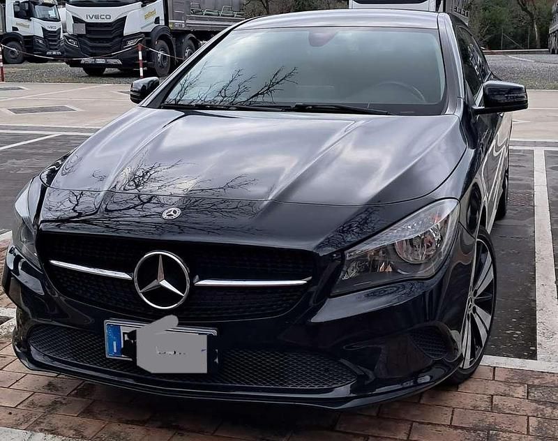 Usata Mercedes CLA200 Shooting Brake Premium 136 CV (100 kW) 2017 Station wagon
