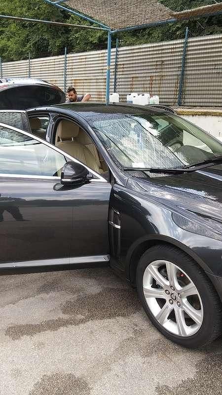 Usata Jaguar XF Premium Luxury 241 CV (177 kW) 2011 Nero Berlina