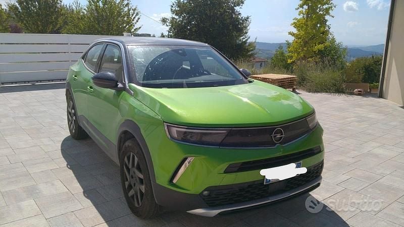 Usata Opel Mokka Edition 131 CV (96 kW) 2023 Verde SUV