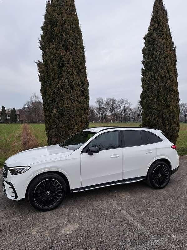 Usata Mercedes GLC220 Premium 197 CV (144 kW) 2024 Bianco SUV