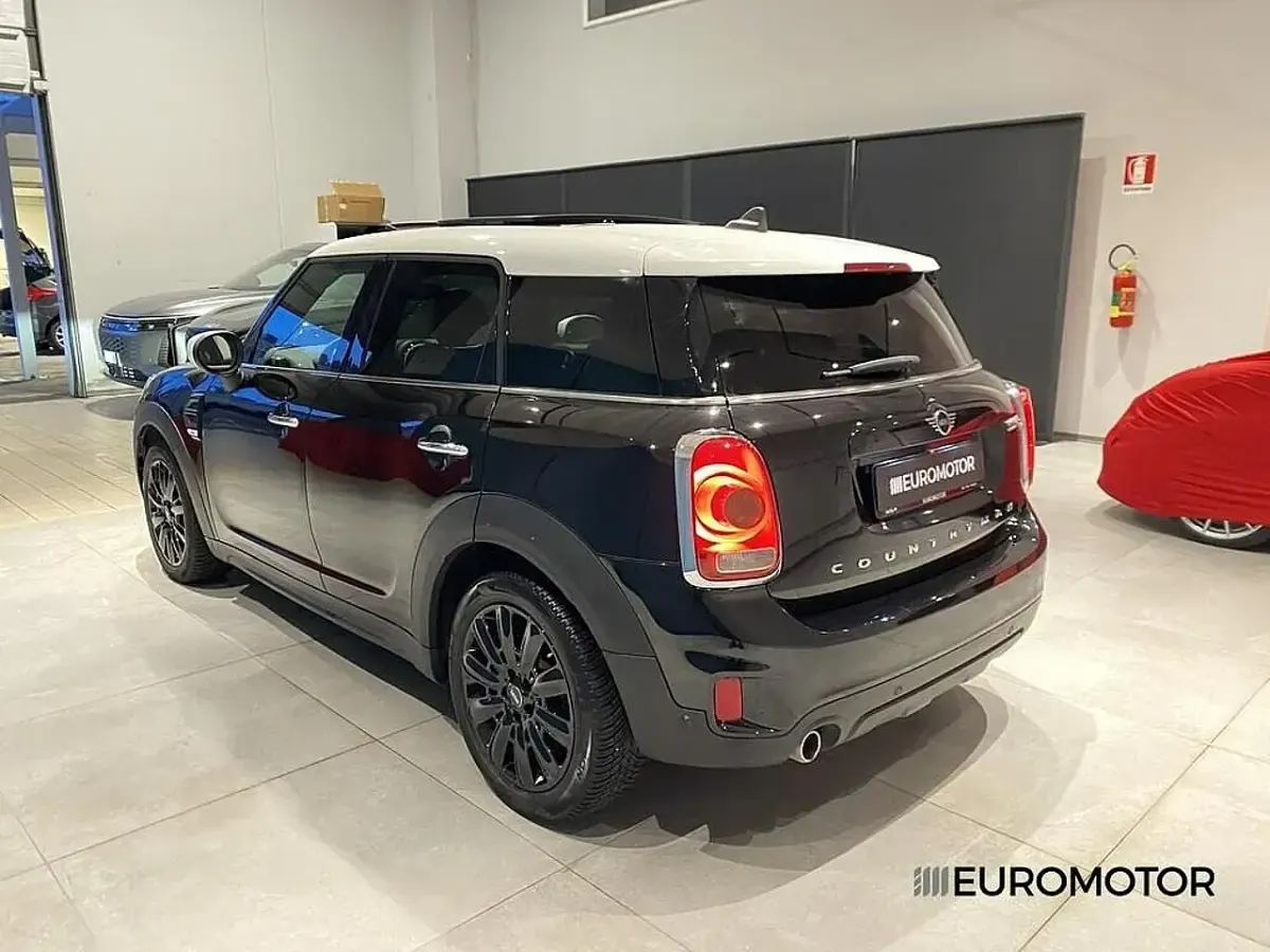 Usata Mini Cooper D Hype 150 CV (110 kW) 2020 Blu Utilitaria