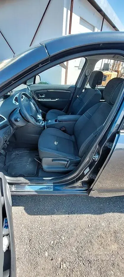 Usata Renault Scenic E-Tech 110 CV (80 kW) 2010 Monovolume