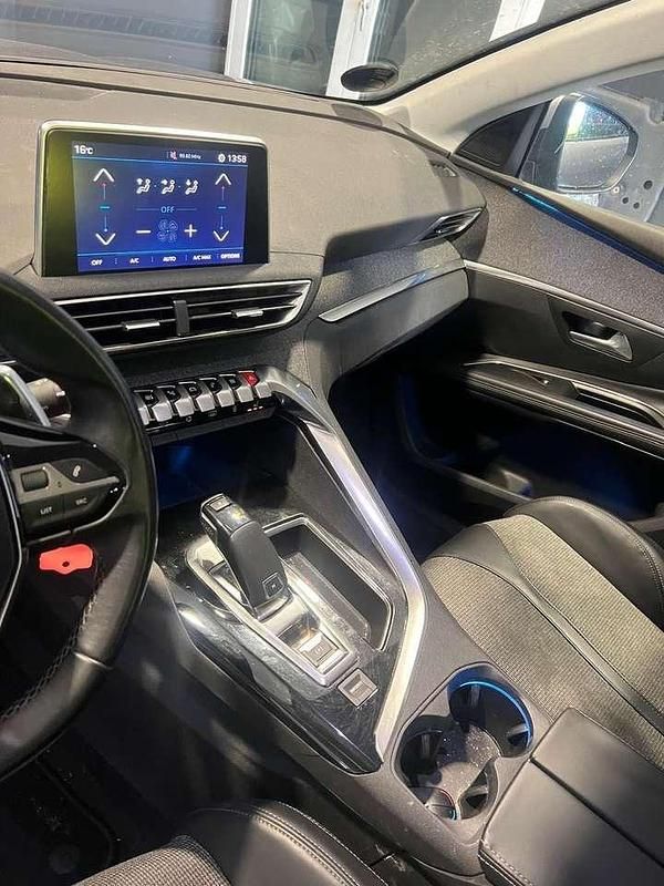 Usata Peugeot 5008 Allure 131 CV (96 kW) 2017 Other Monovolume