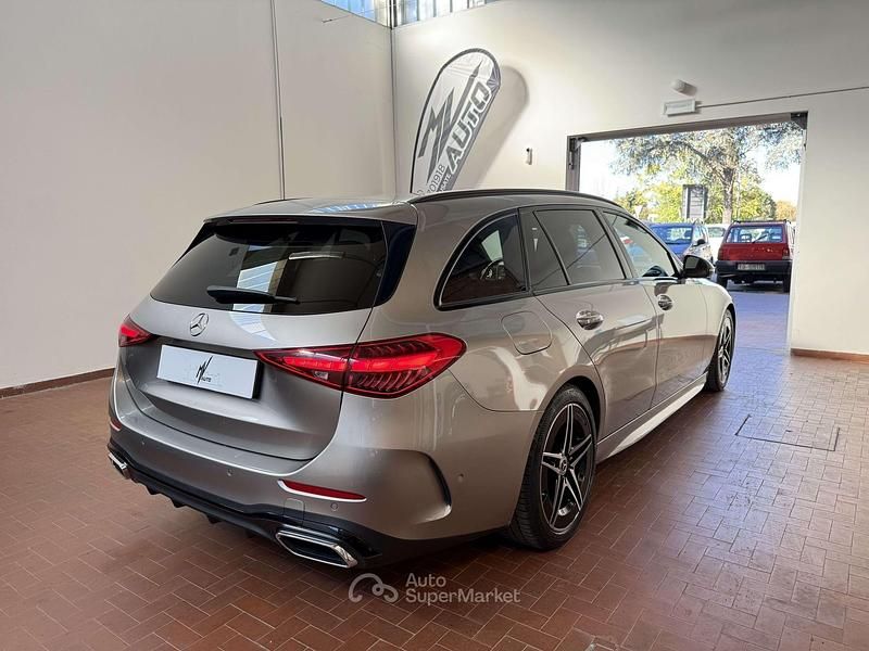 Usata Mercedes C220 Premium Plus 200 CV (147 kW) 2022 Grigio Station wagon