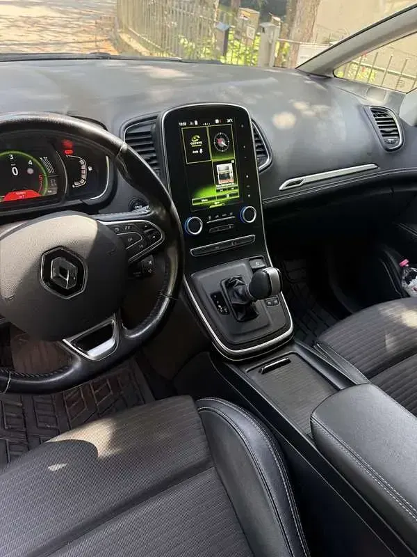 Usata Renault Scénic IV Zen 110 CV (80 kW) 2017 Monovolume