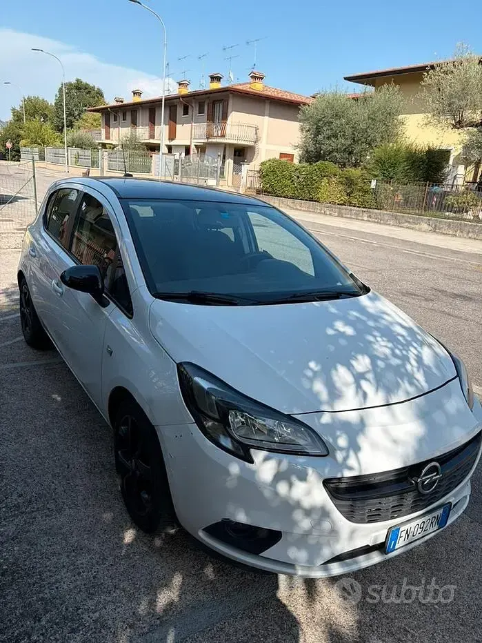 Usata Opel Corsa 90 CV (66 kW) 2018 Bianco Utilitaria