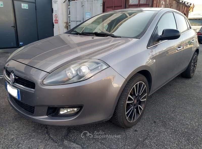 Grigio Usata 2012 Fiat Bravo Street Due volumi | 2999 € (Super prezzo) - Immagine 1/4