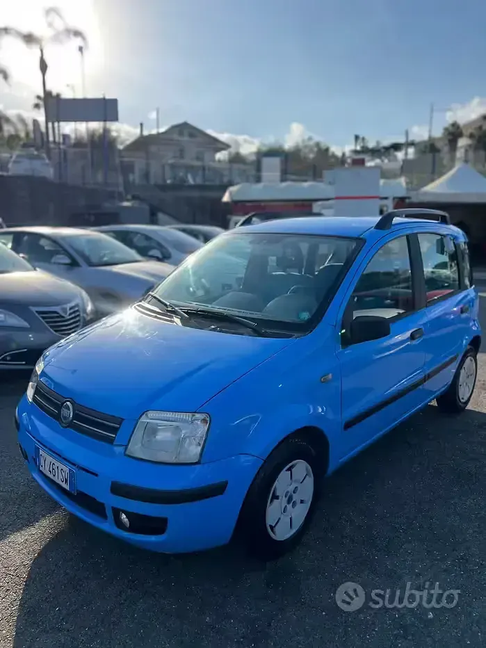 Usata Fiat Panda Emotion 60 CV (44 kW) 2005 Blu Utilitaria