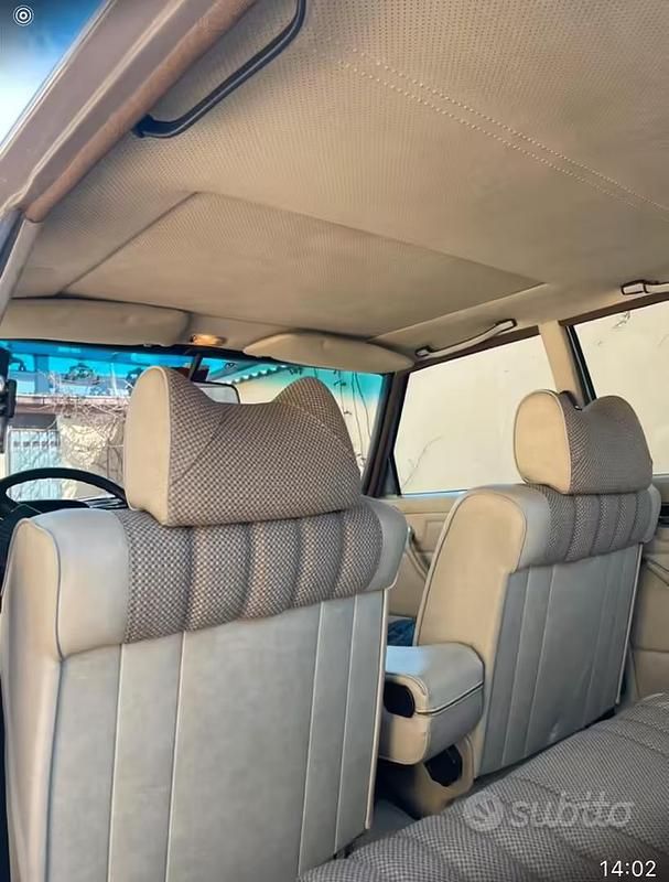 Usado Mercedes 240 1970 Gris Berlina