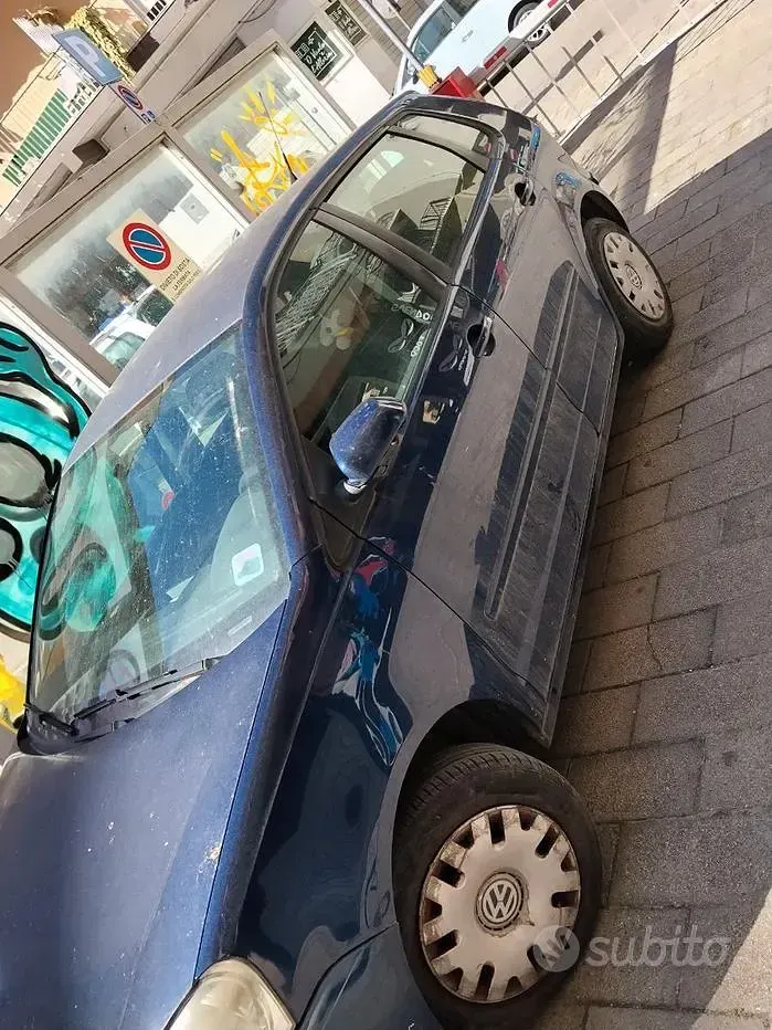 Usata VW Polo 75 CV (55 kW) 2005 Blu Utilitaria
