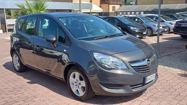 Usata Opel Meriva Cosmo 119 CV (87 kW) 2016 Monovolume