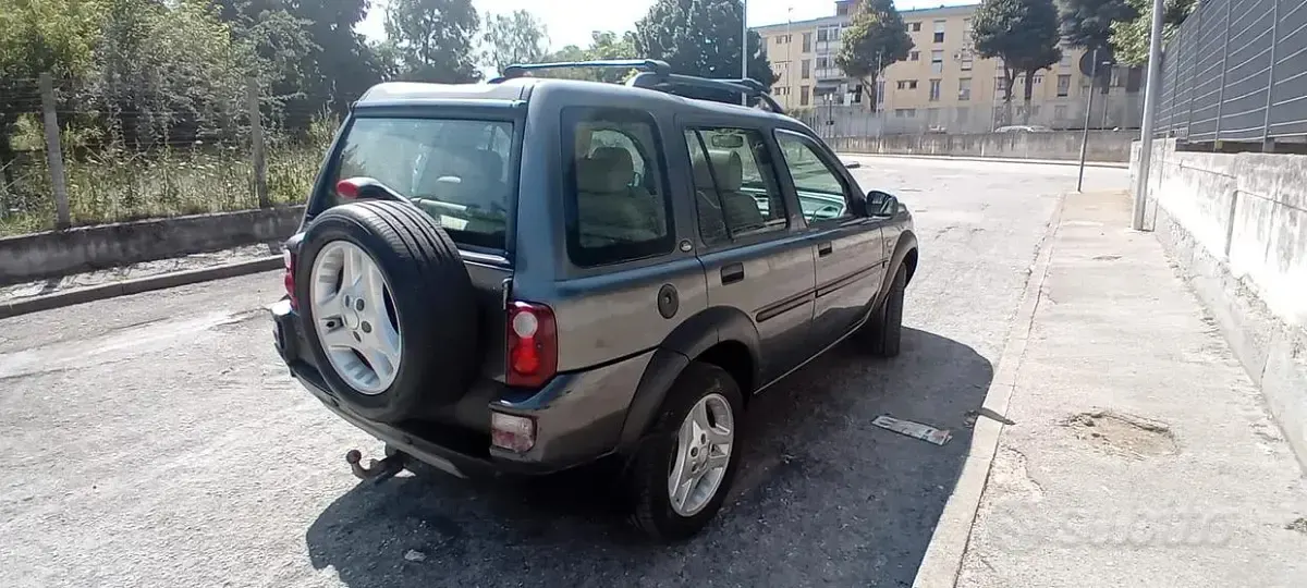 Usata Land Rover Freelander 2004 SUV