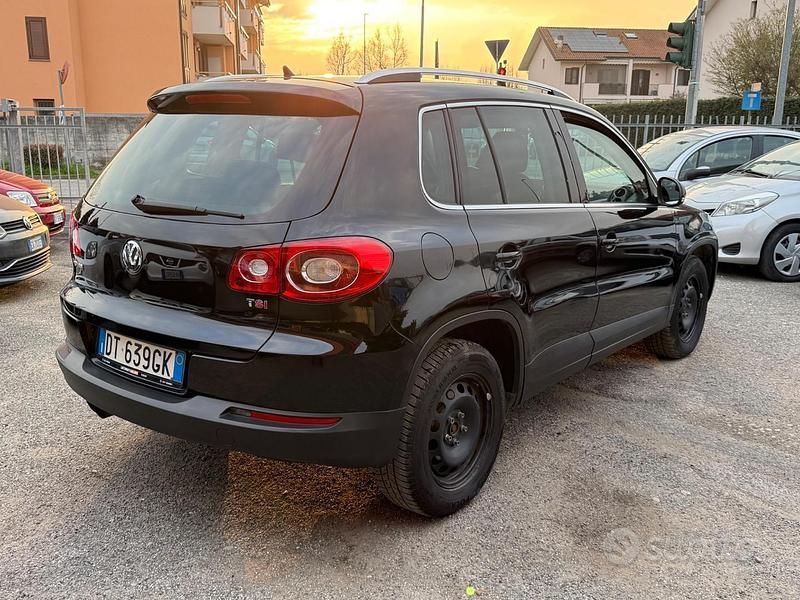 Usata VW Tiguan Sportline 149 CV (109 kW) 2009 Nero SUV