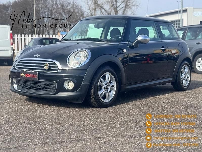 Usata Mini Cooper 75 CV (55 kW) 2013 Nero Utilitaria
