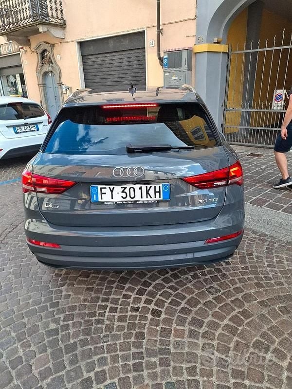 Usata Audi Q3 Advanced 150 CV (110 kW) 2019 Grigio SUV