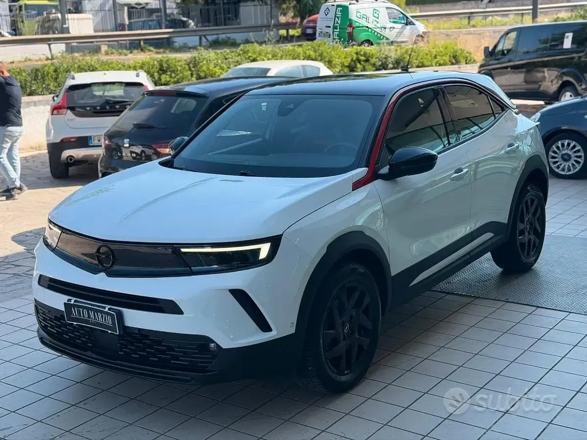 Usata Opel Mokka Ultimate 110 CV (80 kW) 2022 Bianco SUV