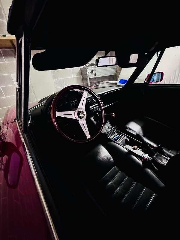 Usata Alfa Romeo Spider 101 CV (74 kW) 1991 Rosso Cabrio