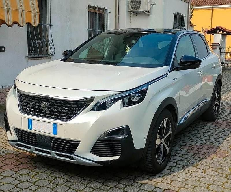 Usata Peugeot 3008 GT-line 131 CV (96 kW) 2018 Bianco SUV