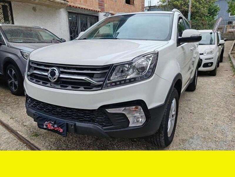 Usata Ssangyong (KGM) Korando Limited 150 CV (110 kW) 2018 Bianco perlato SUV