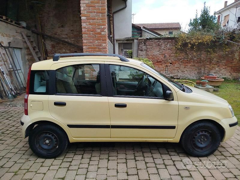 Usata Fiat Panda 2006 Giallo Berlina