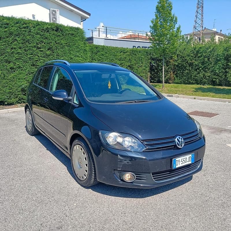 Usata VW Golf VI 122 CV (89 kW) 2010 Nero Utilitaria