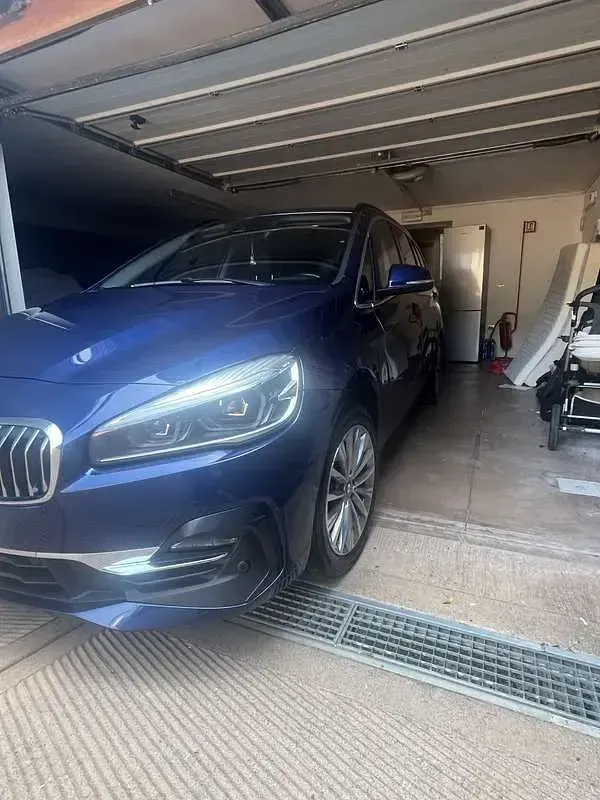 Usata BMW 216 Gran Tourer Luxury Line 116 CV (85 kW) 2019 Bluazzurro Monovolume