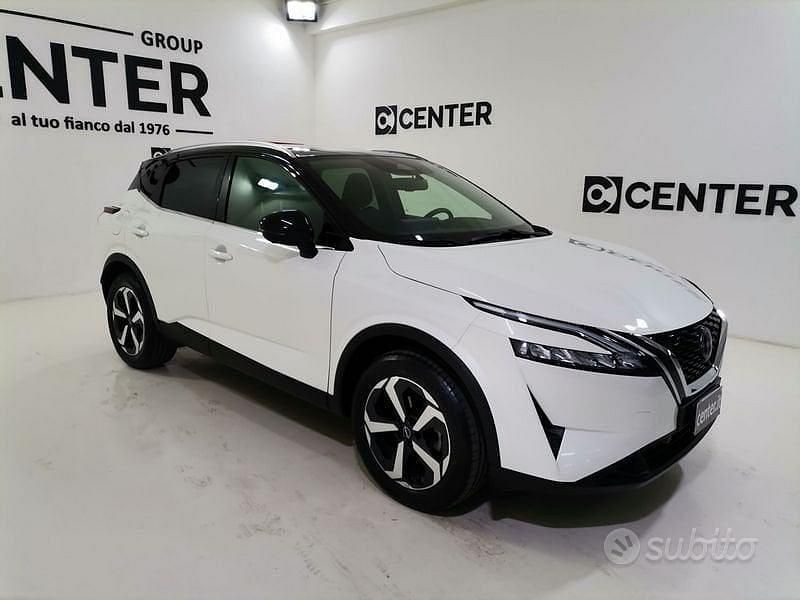 Usata Nissan Qashqai N-Connecta 140 CV (102 kW) 2023 Bianco SUV