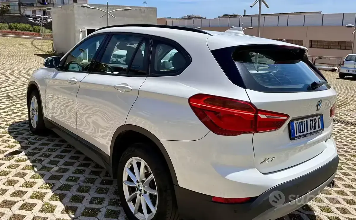 Usata BMW X1 Advantage 150 CV (110 kW) 2019 Bianco SUV