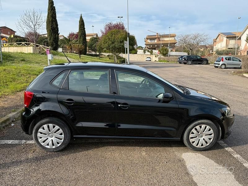 Usata VW Polo 60 CV (44 kW) 2011 Nero Utilitaria