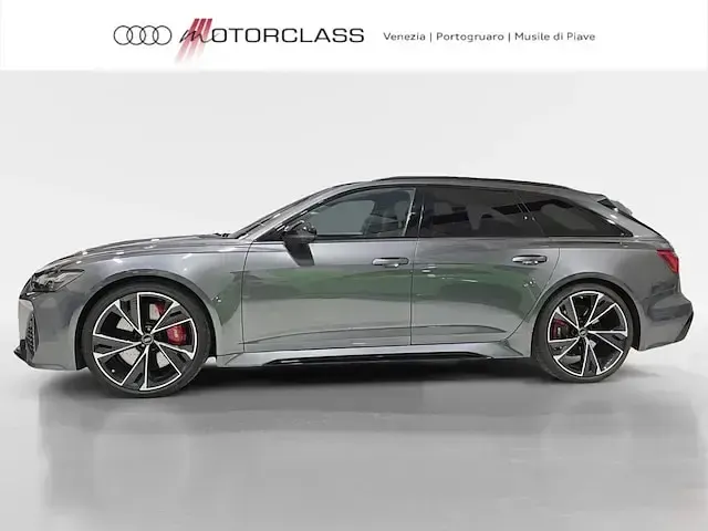 Usata Audi RS6 Performance 630 CV (463 kW) 2025 Grigio Station wagon