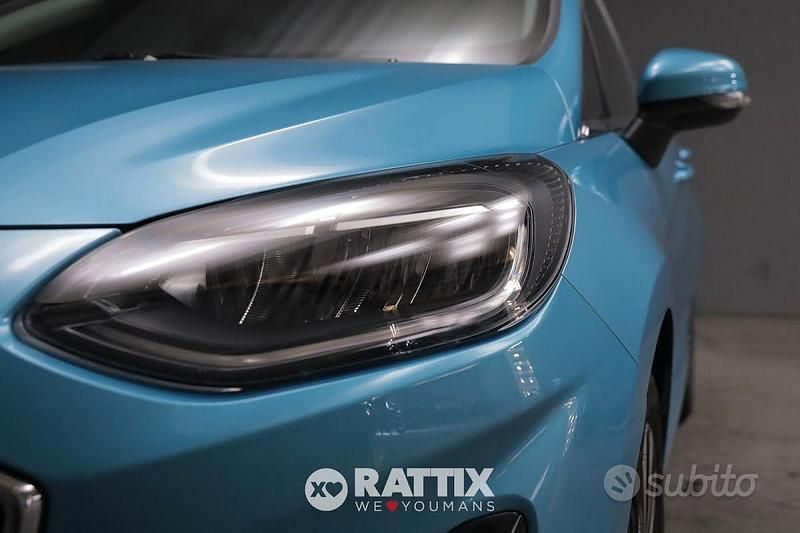 Begagnad Ford T 2022 Blå Sedan