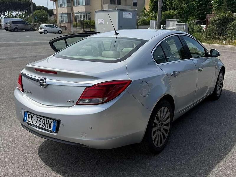 Usata Opel Insignia 160 CV (117 kW) 2011 Grigio Berlina