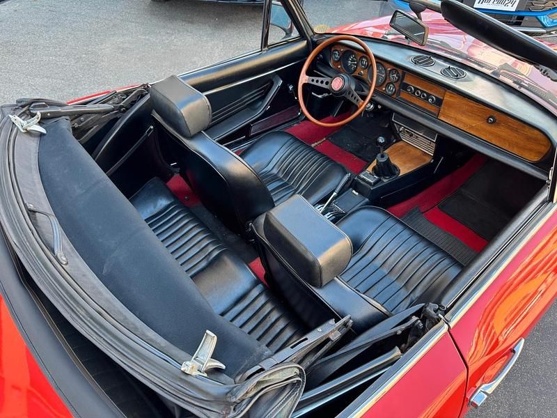 Usata Fiat 124 Spider Abarth 88 CV (64 kW) 1972 Rosso Cabrio
