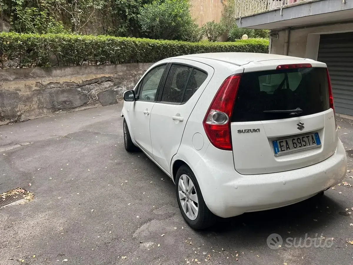 Usata Suzuki Splash 86 CV (63 kW) 2010 Bianco Utilitaria