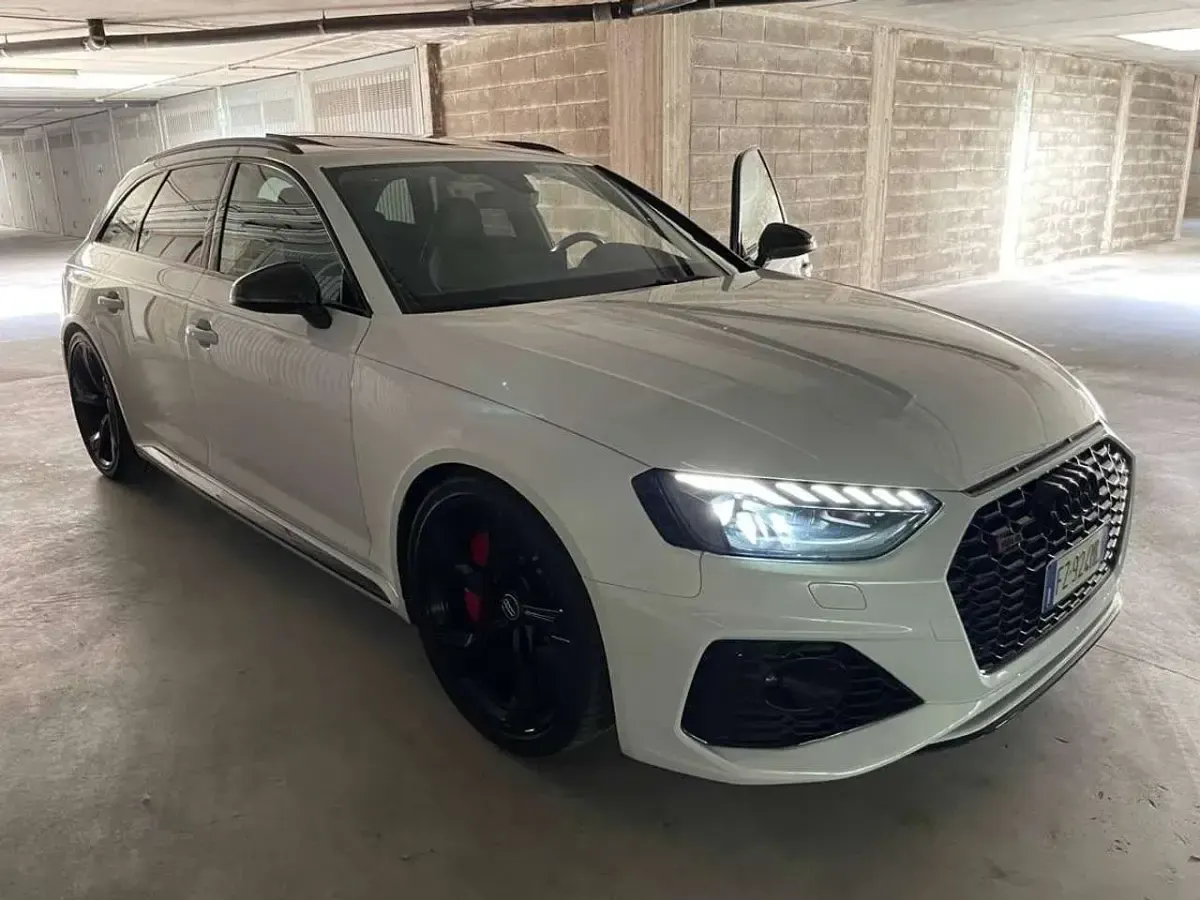 Usata Audi RS4 450 CV (330 kW) 2020 Bianco Station wagon