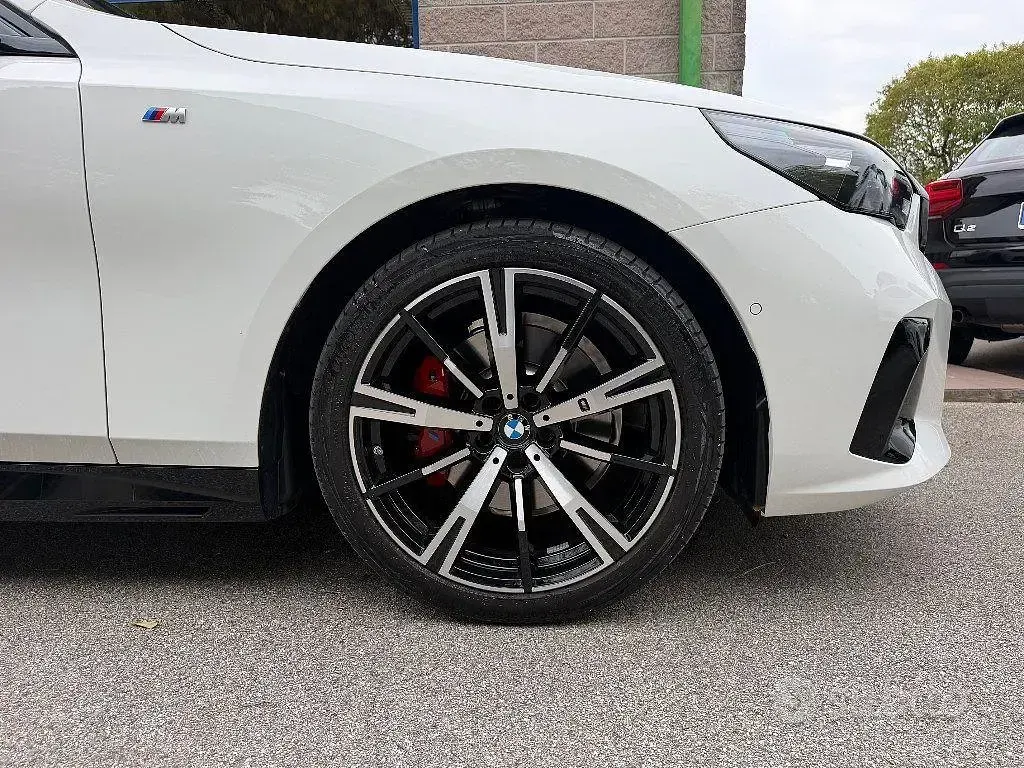 Usata BMW 520 M Sport 197 CV (144 kW) 2025 Bianco Station wagon
