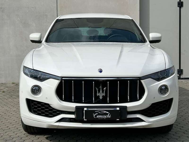 Usata Maserati Levante 275 CV (202 kW) 2016 Bianco SUV