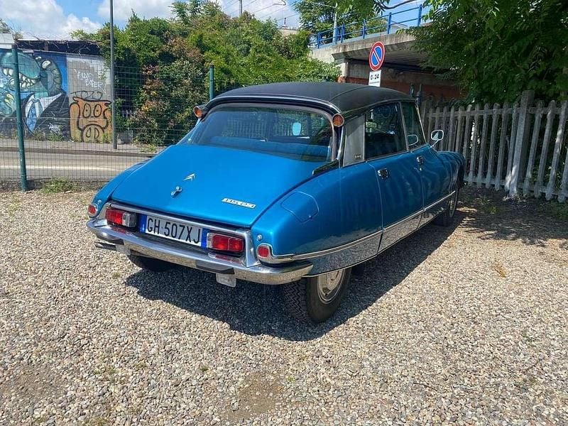 Usata Citroën DS 114 CV (83 kW) 1974 Blu/azzurro