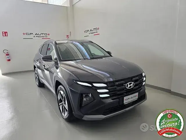 Nuova Hyundai Tucson 136 CV (100 kW) 2025 Grigio SUV