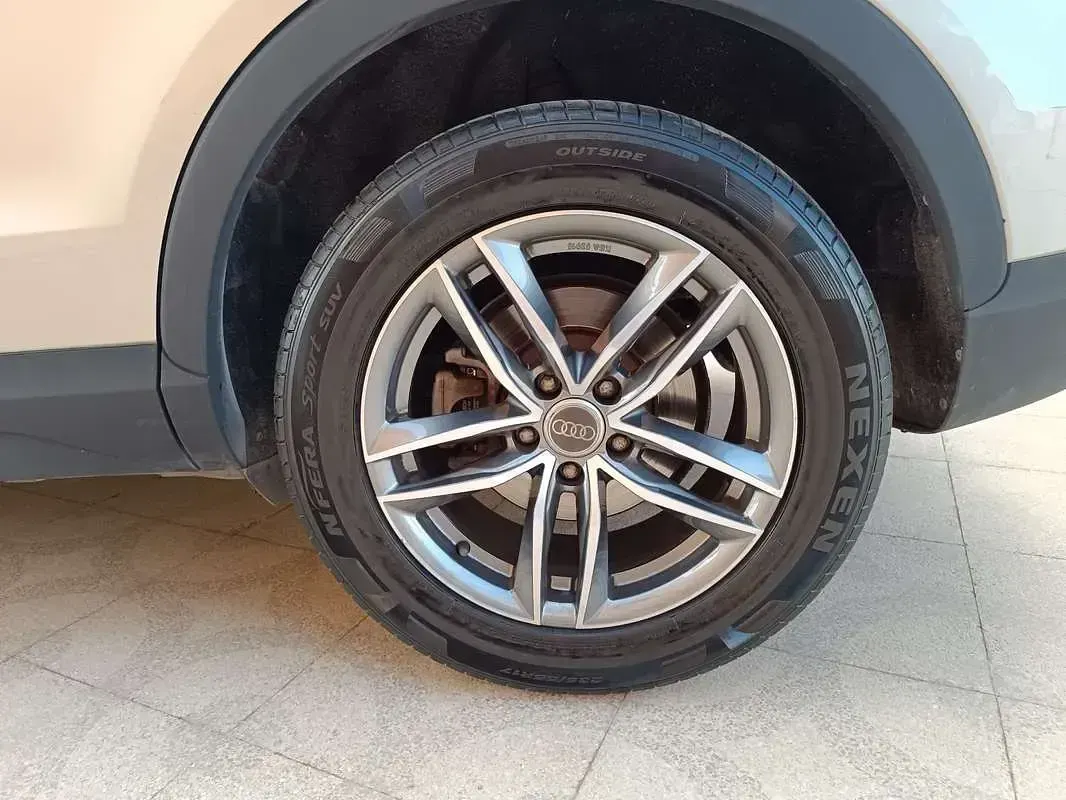 Usata Audi Q3 Ambiente 150 CV (110 kW) 2017 Grigio SUV