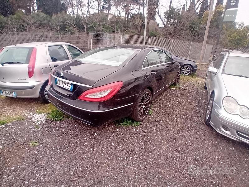 Usata Mercedes CLS350 265 CV (194 kW) 2011 Nero Berlina