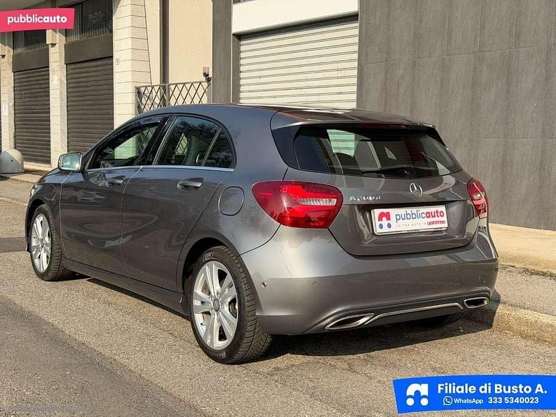 Usata Mercedes A200 Executive 136 CV (100 kW) 2018 Grigio Berlina