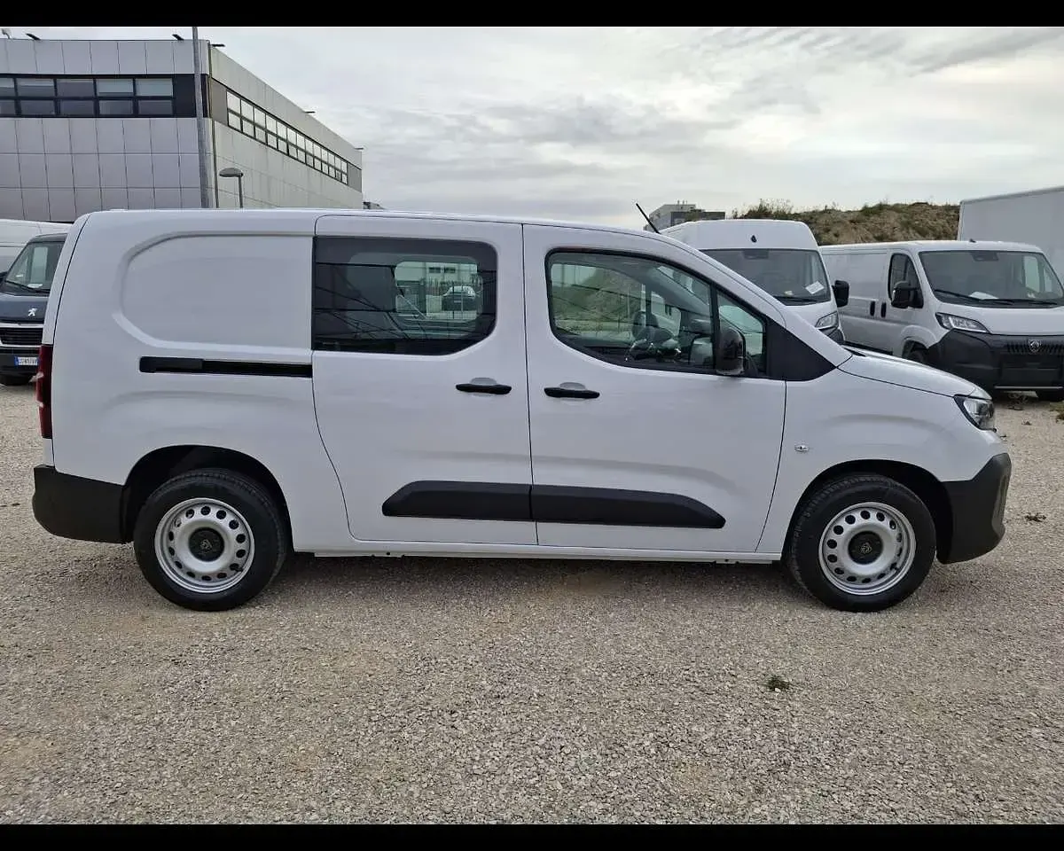 Nuova Peugeot Partner 102 CV (75 kW) 2026 Bianco Monovolume