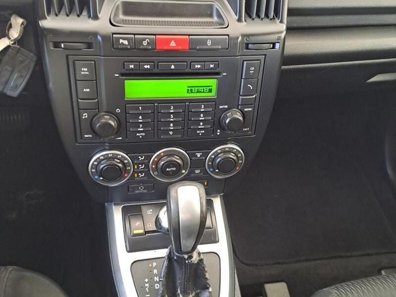 Usata Land Rover Freelander 2 SE 190 CV (139 kW) 2011 Grigio SUV