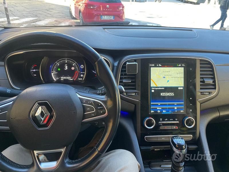 Usata Renault Talisman 130 CV (95 kW) 2018 Bianco Station wagon