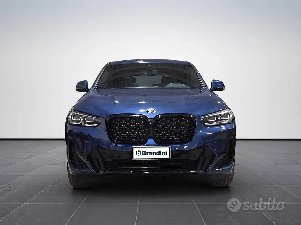 Usata BMW X4 M Sport 190 CV (139 kW) 2023 Bluazzurro SUV