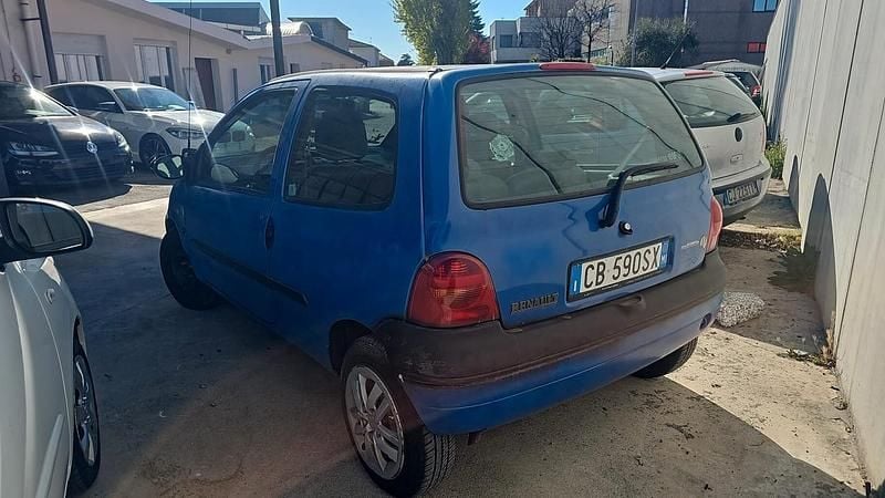 Usata Renault Twingo 58 CV (42 kW) 2001 Blu Utilitaria