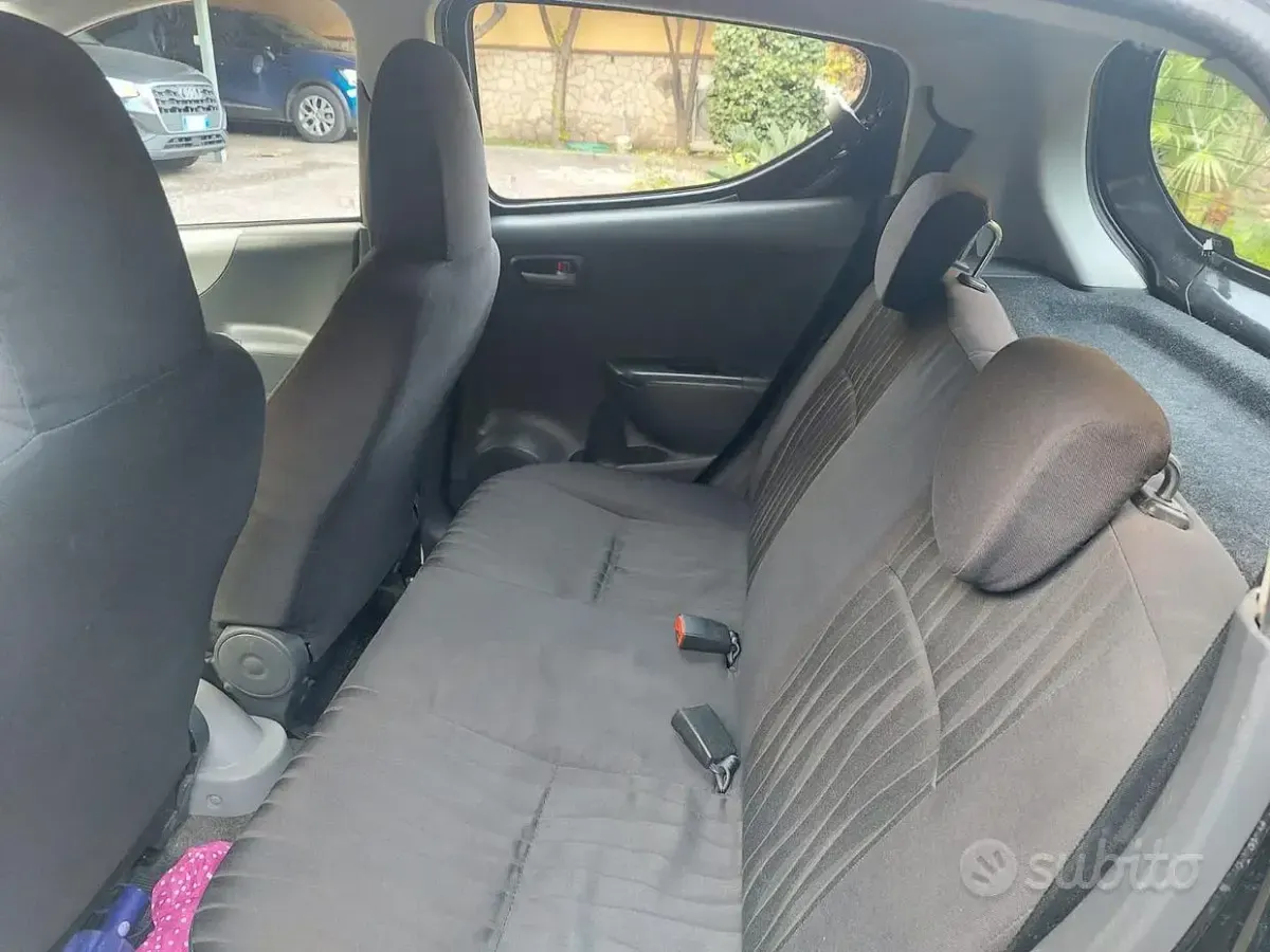 Usata Nissan Pixo 68 CV (50 kW) 2009 Nero Utilitaria