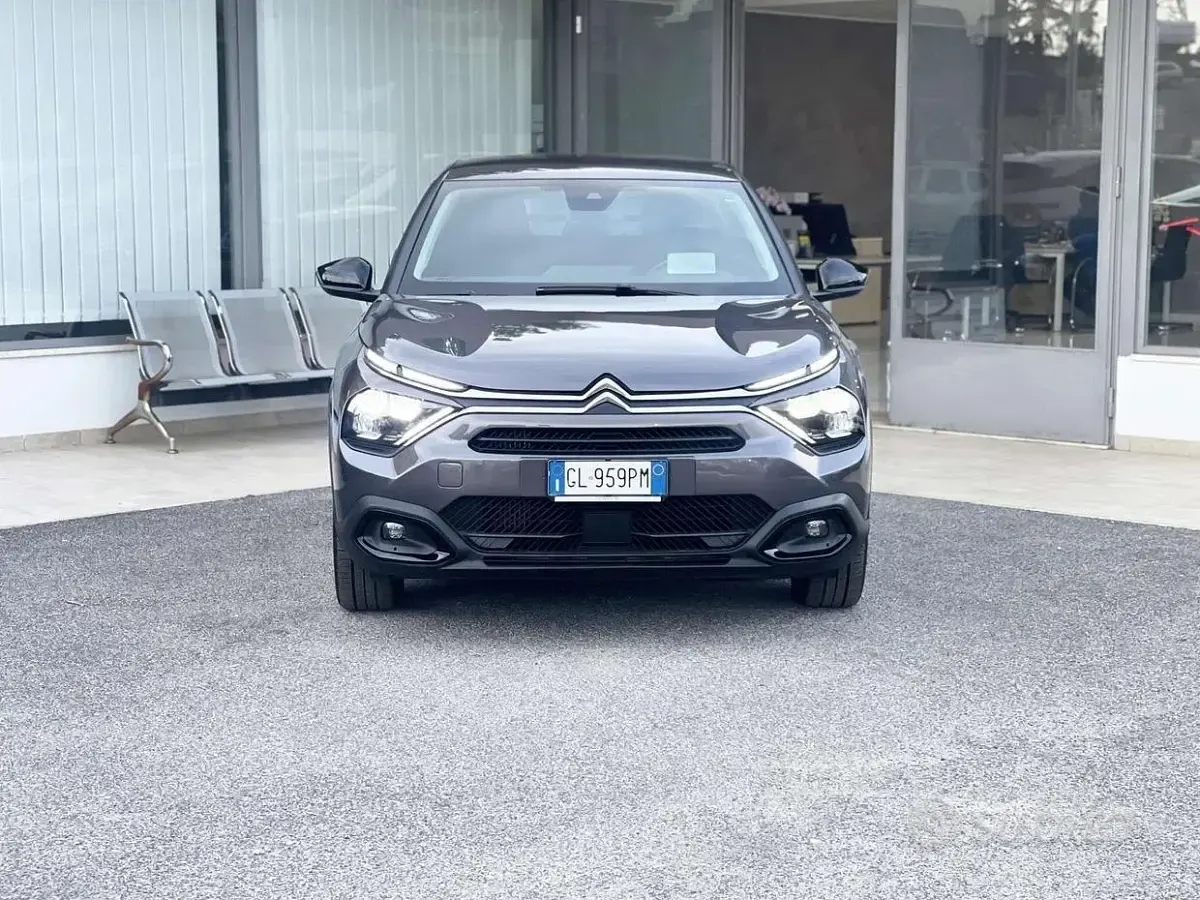 Usata Citroën C4 131 CV (96 kW) 2022 Grigio Berlina