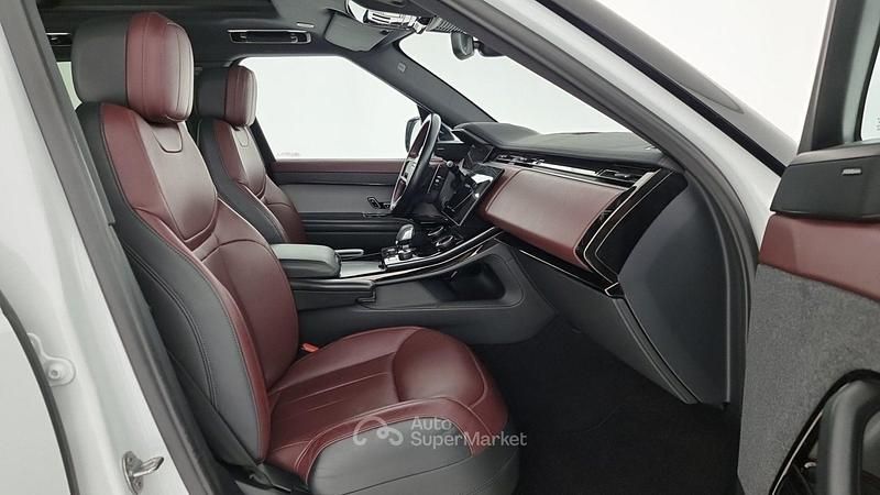 Usata Land Rover Range Rover SE Dynamic 441 CV (324 kW) 2023 Bianco SUV